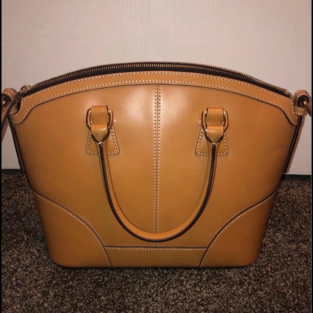 Dooney & Bourke Handbag